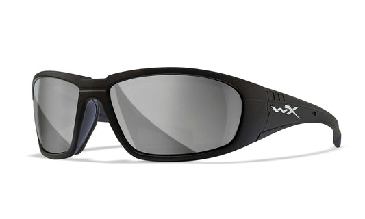 Wiley X WX Boss Motorradbrille Matt Schwarz, Silver Flash Gläser – Seitenansicht freigestellt